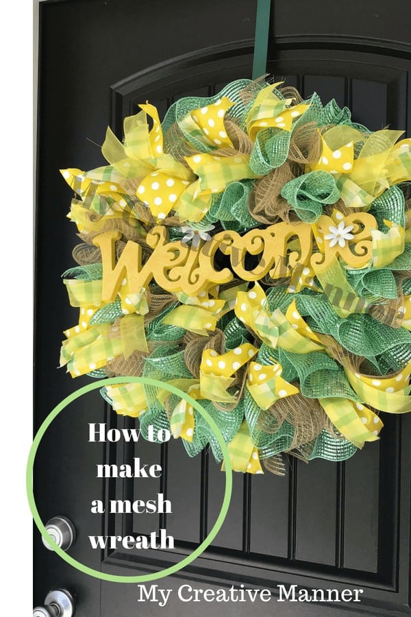 How to make a beautiful mesh wreath for your front door