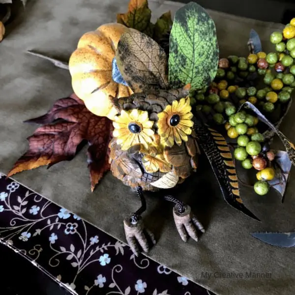 Thanksgiving Table Decorations #mycreativemanner #fall #falldecorations #fallcenterpiece