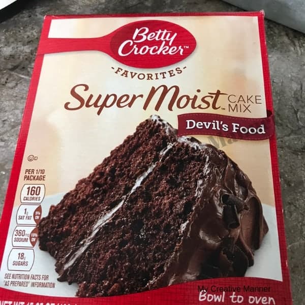 The front of a Betty Crocker devils food cake box