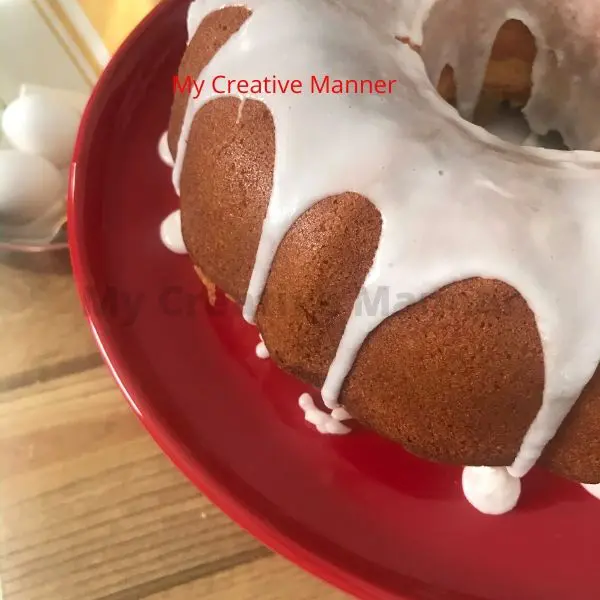 7-UP Cake on a red cake stand