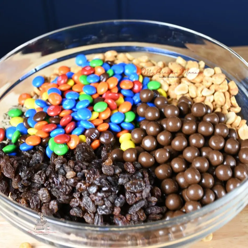 An easy snack recipe that is in a glass bowl.
