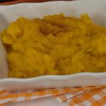 A close up of acorn squash.
